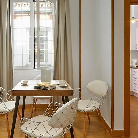 Lodgingmalaga Plaza Constitucion Apartmán Màlaga