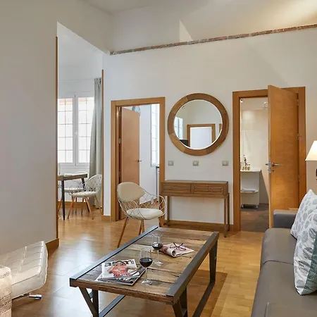 Lodgingmalaga Plaza Constitucion Apartment