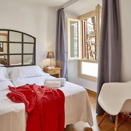 Lodgingmalaga Plaza Constitucion Apartment *