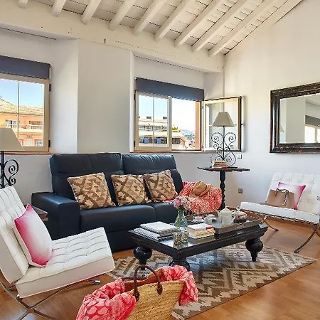Apartment Lodgingmalaga Plaza Constitucion Malaga