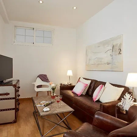 Lodgingmalaga Plaza Constitucion Apartment